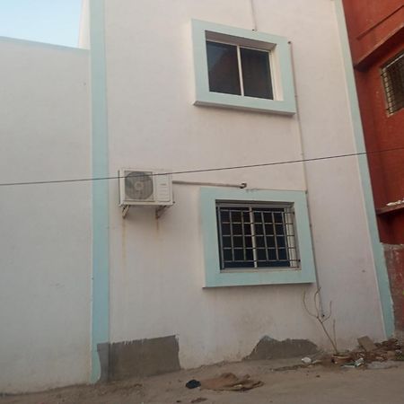 Dwarka Tourist Bungalow Only Family Hotel Exterior photo